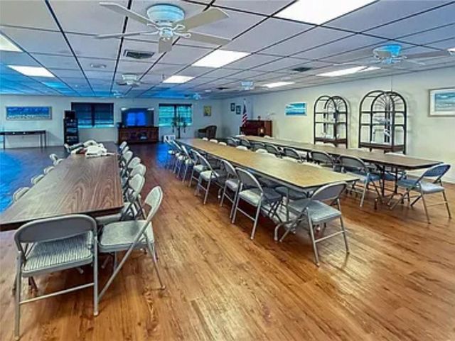 390 301 BOULEVARD W 4D, Bradenton, FL 34205