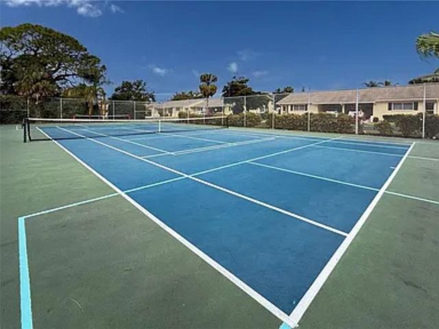 390 301 BOULEVARD W 4D, Bradenton, FL 34205