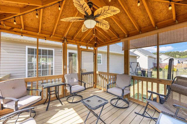 59 Long Grass Drive, Smithfield, NC 27577