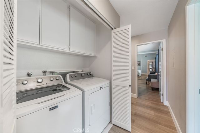 24 Greenmoor 12, Irvine, CA 92614