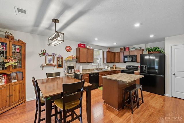 117 Wooded Ridge Drive, Batavia Twp, OH 45102