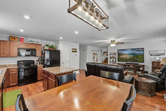 117 Wooded Ridge Drive, Batavia Twp, OH 45102