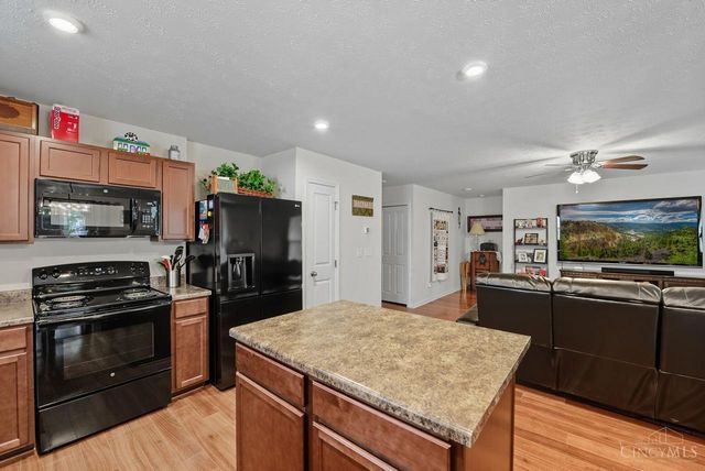 117 Wooded Ridge Drive, Batavia Twp, OH 45102