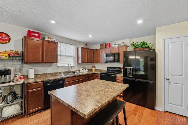 117 Wooded Ridge Drive, Batavia Twp, OH 45102