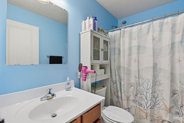 117 Wooded Ridge Drive, Batavia Twp, OH 45102