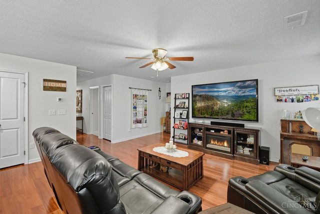 117 Wooded Ridge Drive, Batavia Twp, OH 45102