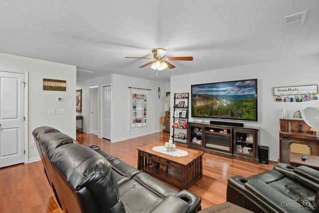 117 Wooded Ridge Drive, Batavia Twp, OH 45102