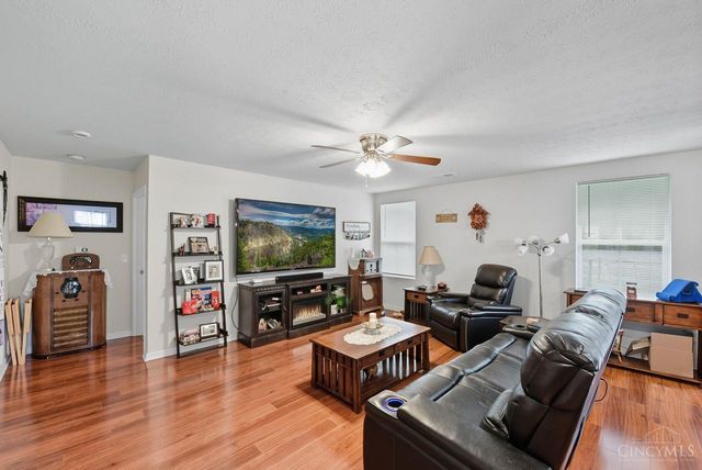 117 Wooded Ridge Drive, Batavia Twp, OH 45102