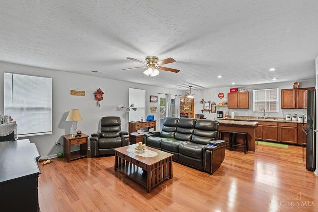 117 Wooded Ridge Drive, Batavia Twp, OH 45102