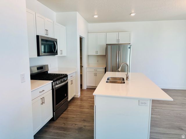 3875 W COLD POND AVE, Lehi, UT 84043