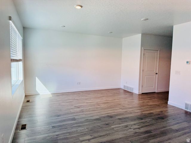 3875 W COLD POND AVE, Lehi, UT 84043