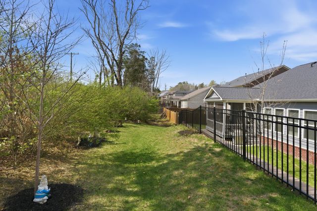 1637 Alayna Dr, Nashville, TN 37221