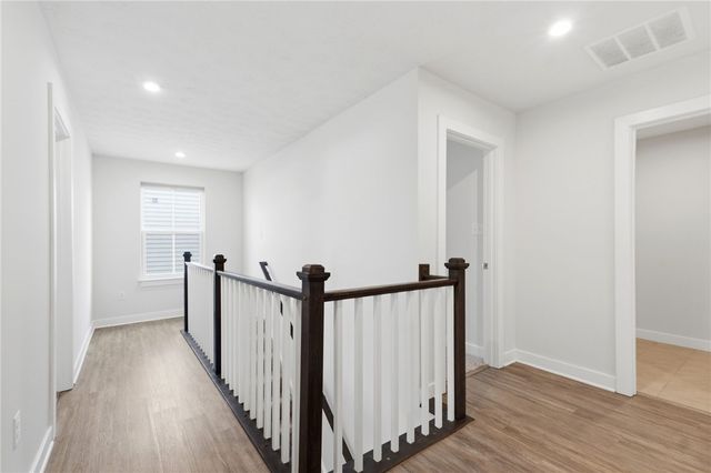 1095 Baywood Drive, Fairborn, OH 45324
