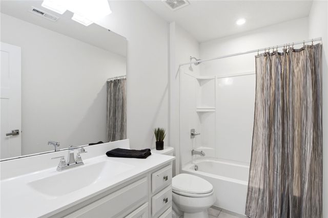 1095 Baywood Drive, Fairborn, OH 45324