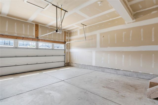 1095 Baywood Drive, Fairborn, OH 45324