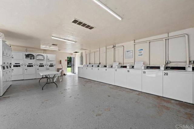 1817 E Grand Avenue 77, Escondido, CA 92027