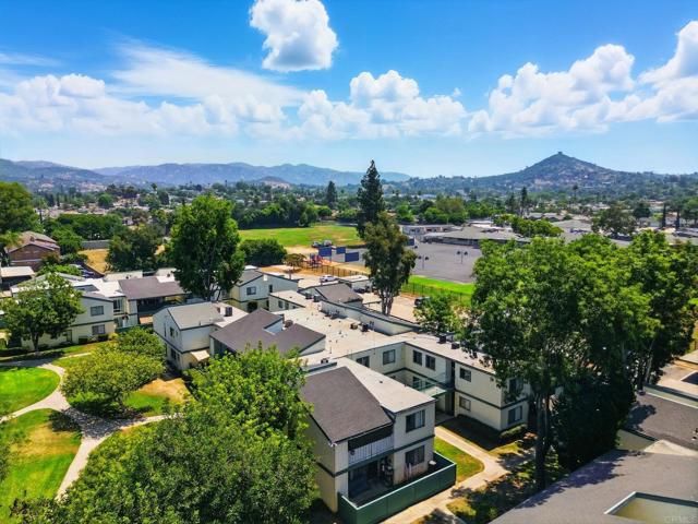 1817 E Grand Avenue 77, Escondido, CA 92027