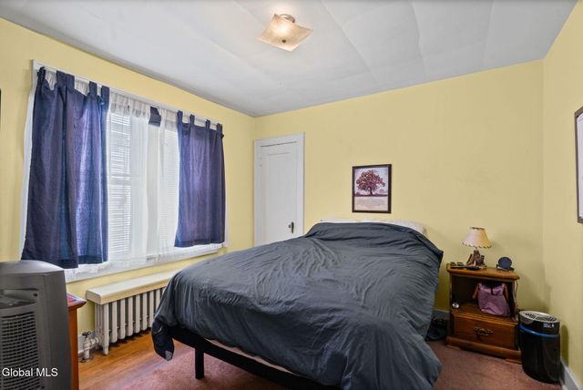 222 Edward Street, Schenectady, NY 12304