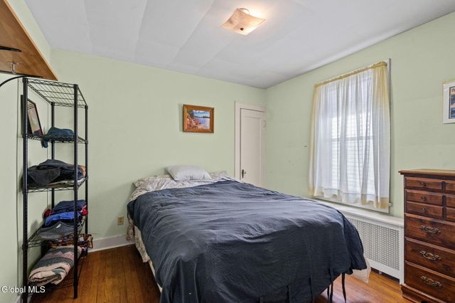 222 Edward Street, Schenectady, NY 12304