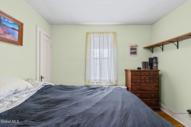 222 Edward Street, Schenectady, NY 12304