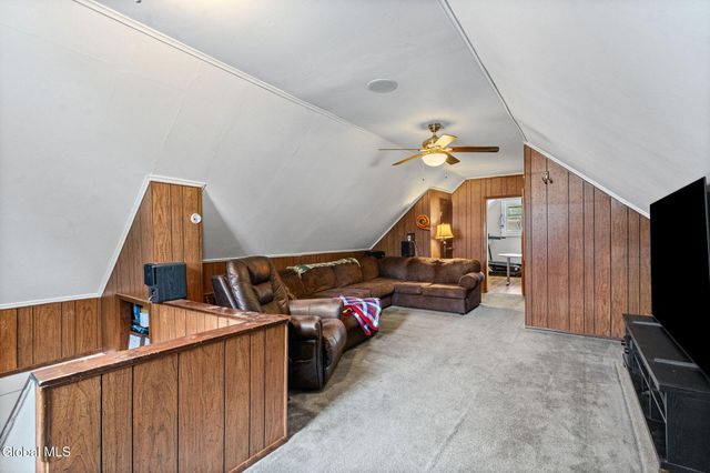222 Edward Street, Schenectady, NY 12304