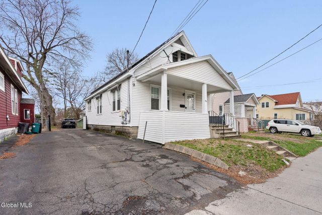222 Edward Street, Schenectady, NY 12304