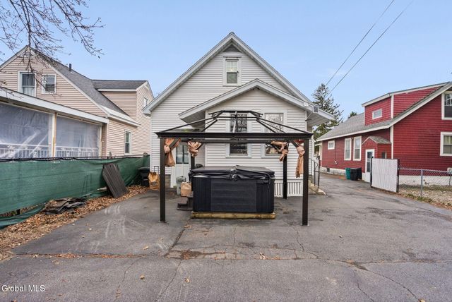 222 Edward Street, Schenectady, NY 12304