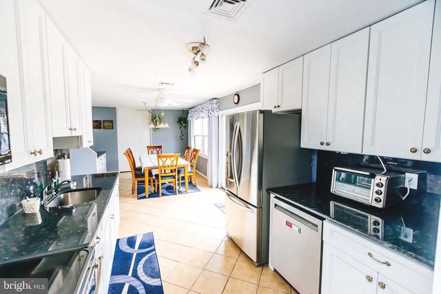 630 BEAUMONT RD, Fairless Hills, PA 19030