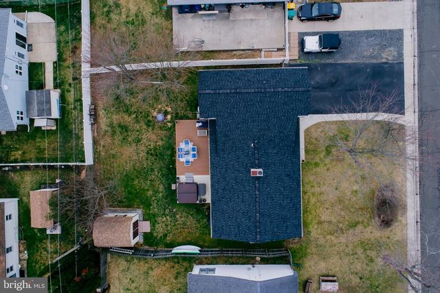 630 BEAUMONT RD, Fairless Hills, PA 19030