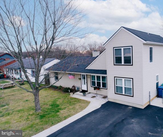 630 BEAUMONT RD, Fairless Hills, PA 19030