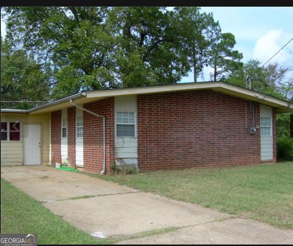 1978 S Riverview Circle, Albany, GA 31705