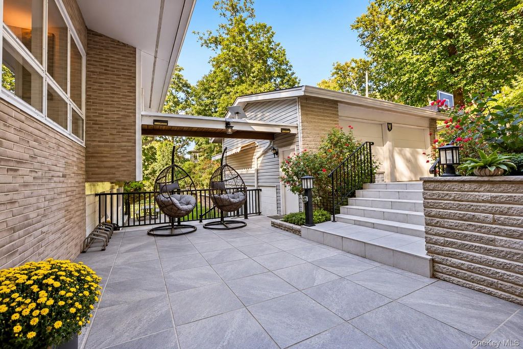 498 Winding Road N, Ardsley, NY 10502 — photo 3