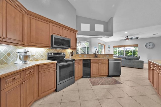 6490 36th Lane, Vero Beach, FL 32966