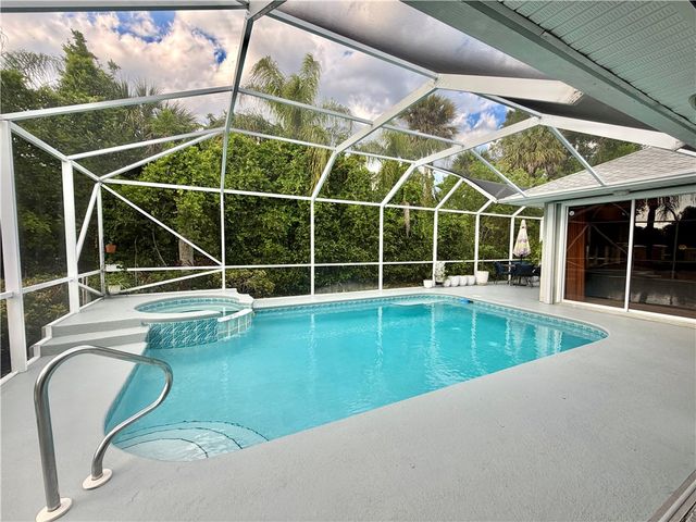 6490 36th Lane, Vero Beach, FL 32966
