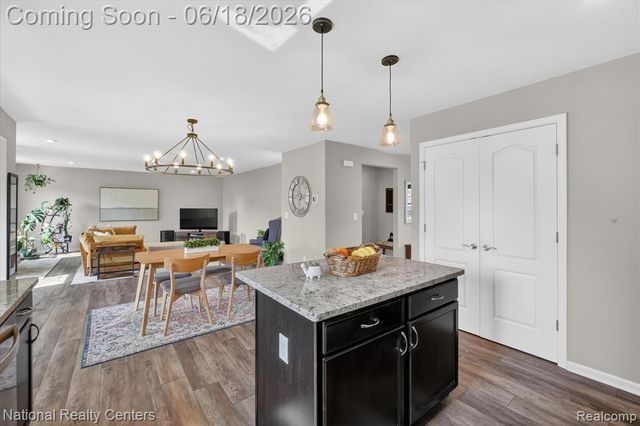 33137 Fuhrmann Drive, Sterling Heights, MI 48310
