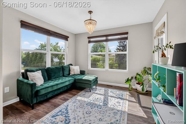 33137 Fuhrmann Drive, Sterling Heights, MI 48310
