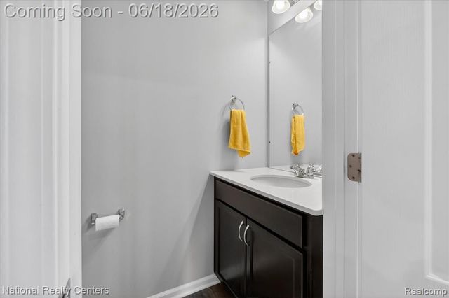 33137 Fuhrmann Drive, Sterling Heights, MI 48310