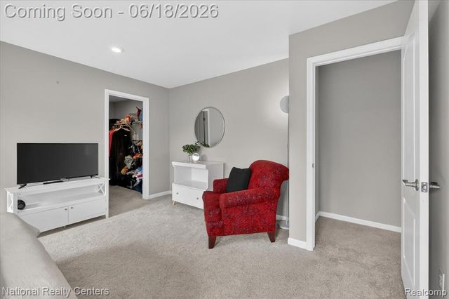 33137 Fuhrmann Drive, Sterling Heights, MI 48310