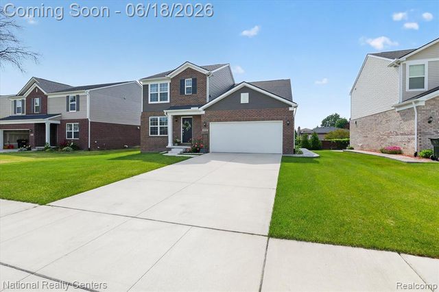 33137 Fuhrmann Drive, Sterling Heights, MI 48310
