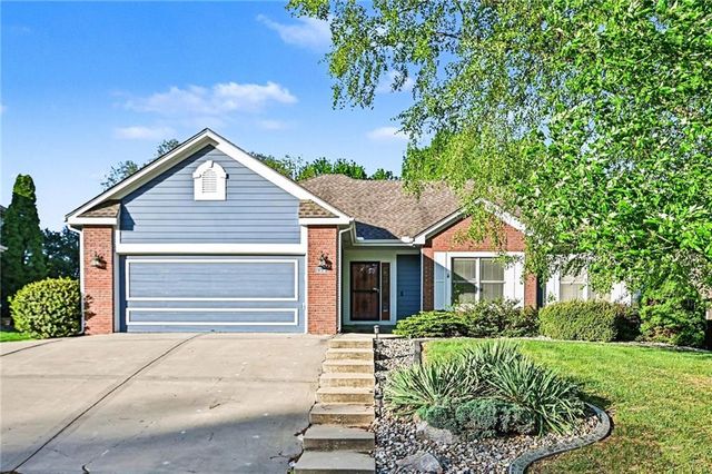 823 NE 102nd Street, Kansas City, MO 64155