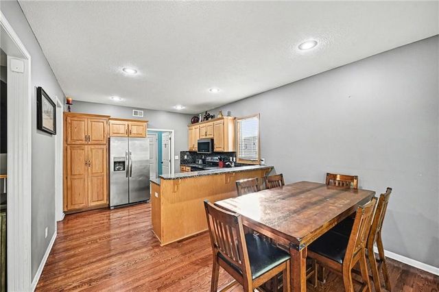 823 NE 102nd Street, Kansas City, MO 64155