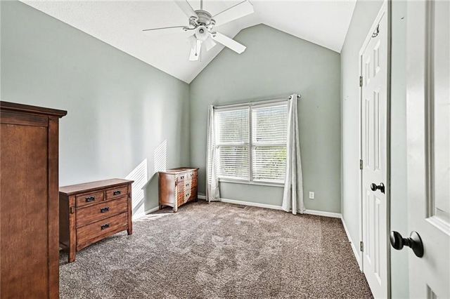 823 NE 102nd Street, Kansas City, MO 64155