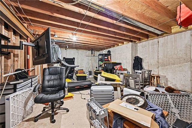 823 NE 102nd Street, Kansas City, MO 64155