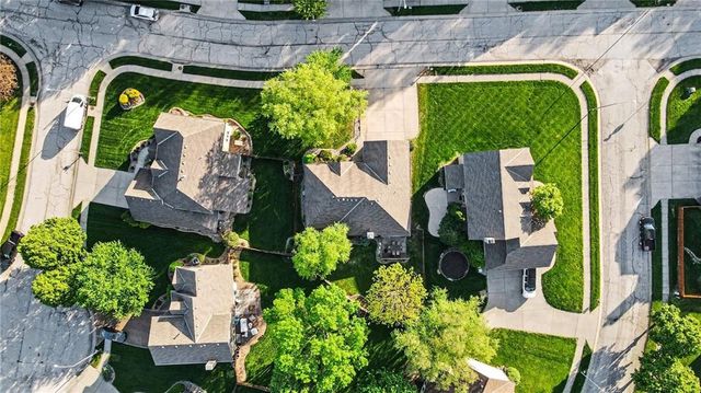 823 NE 102nd Street, Kansas City, MO 64155