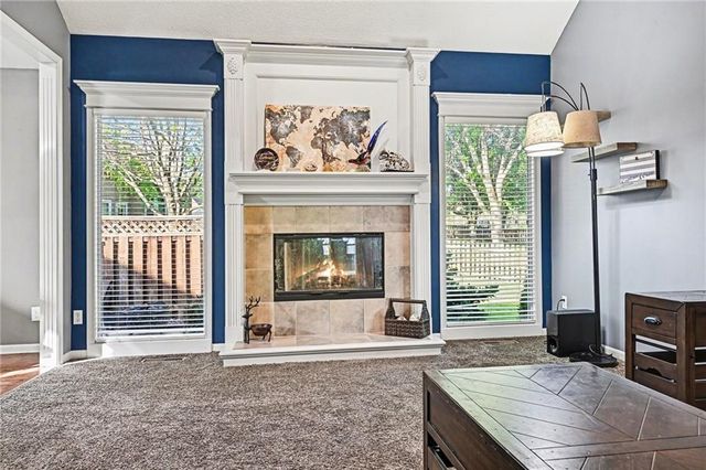 823 NE 102nd Street, Kansas City, MO 64155