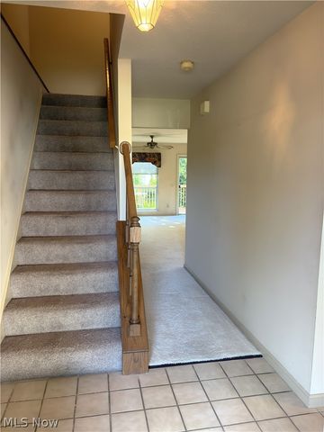 3375 Ash Lane, Cuyahoga Falls, OH 44223