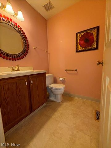 3375 Ash Lane, Cuyahoga Falls, OH 44223