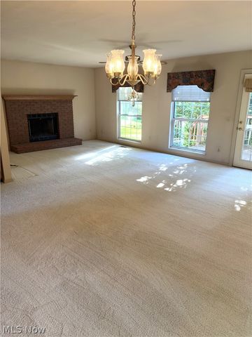 3375 Ash Lane, Cuyahoga Falls, OH 44223
