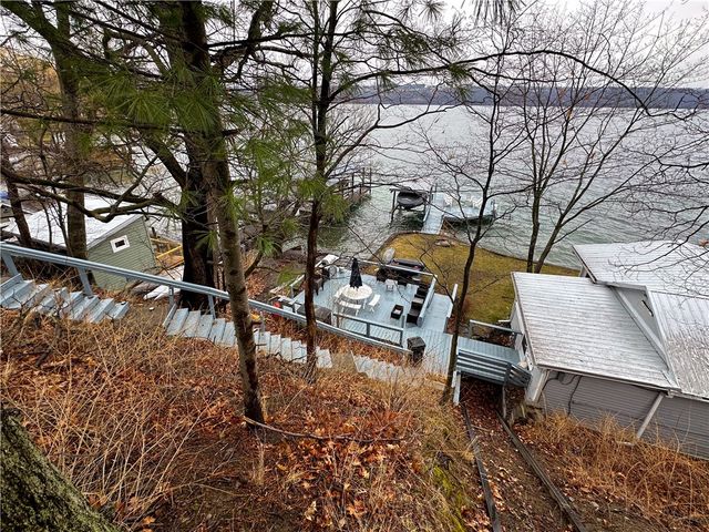 5535 Peach Orchard Point, Hector, NY 14841