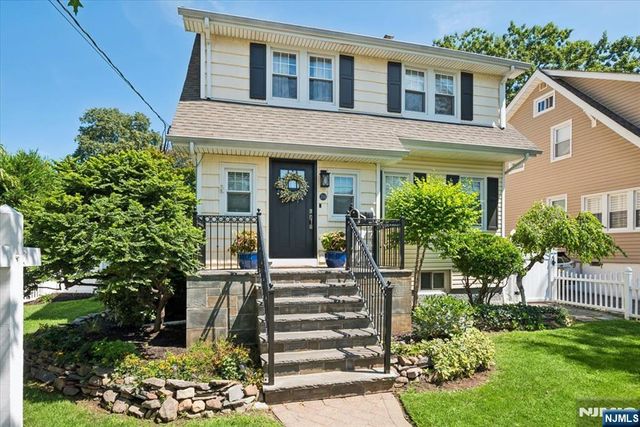 211 Walnut Avenue, Bogota, NJ 07603